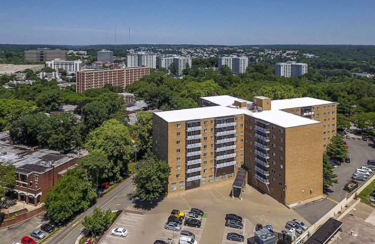 The Helston Wynnefield Heights Apartments Near Bala Cynwyd