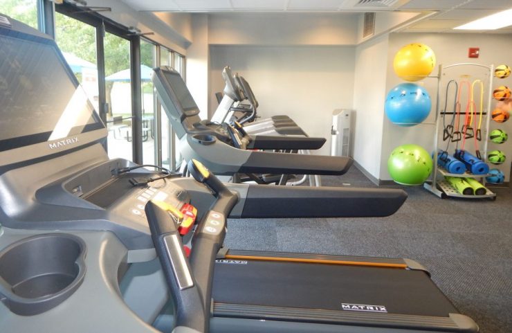 treadmills with touch screens 