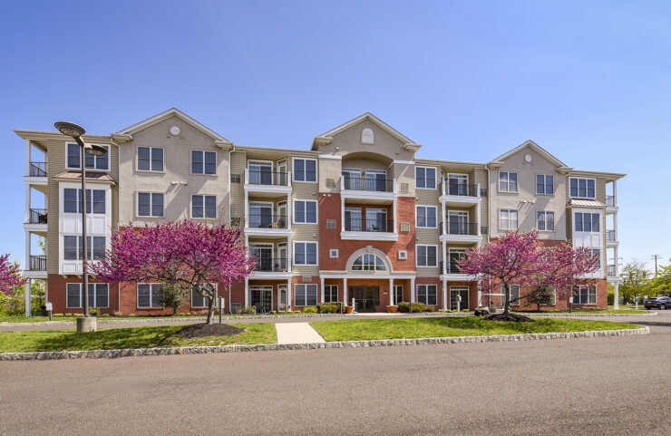 exterior shot of premiere apartments 