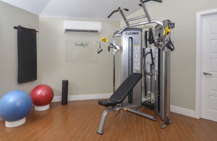 weight machine in fitness center 