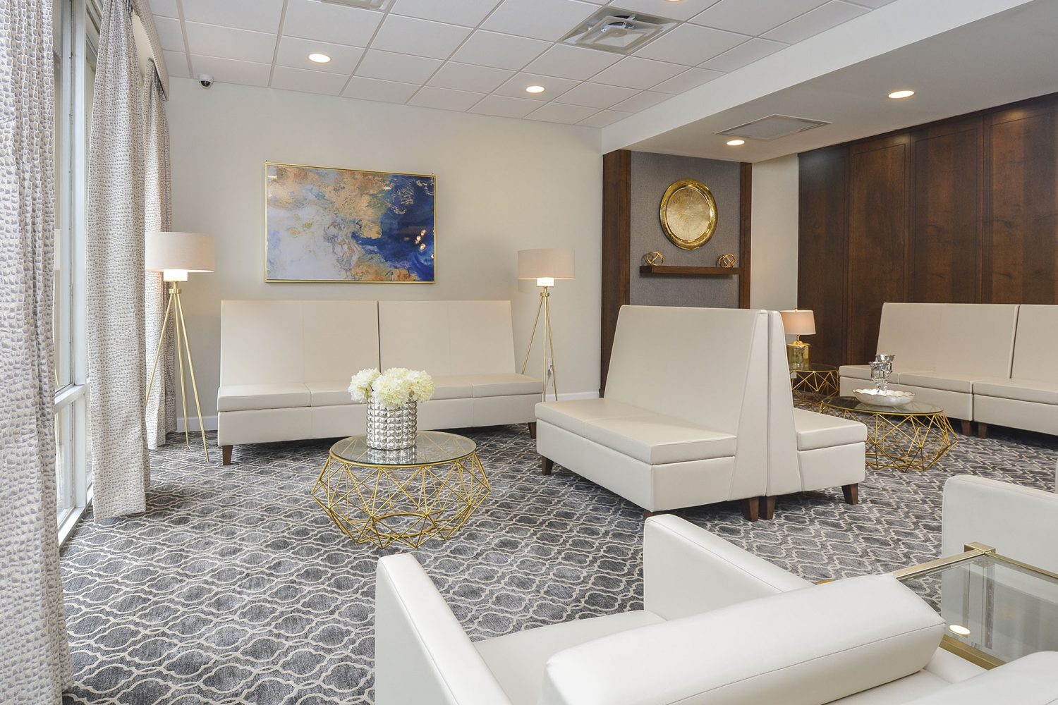 lobby with plenty of comfy seating 