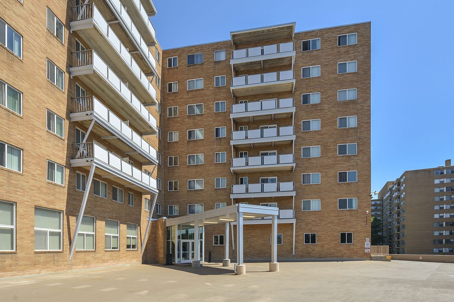 The Helston Wynnefield Heights Apartments Near Bala Cynwyd