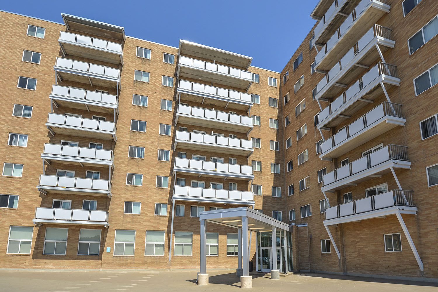 The Helston Wynnefield Heights Apartments Near Bala Cynwyd