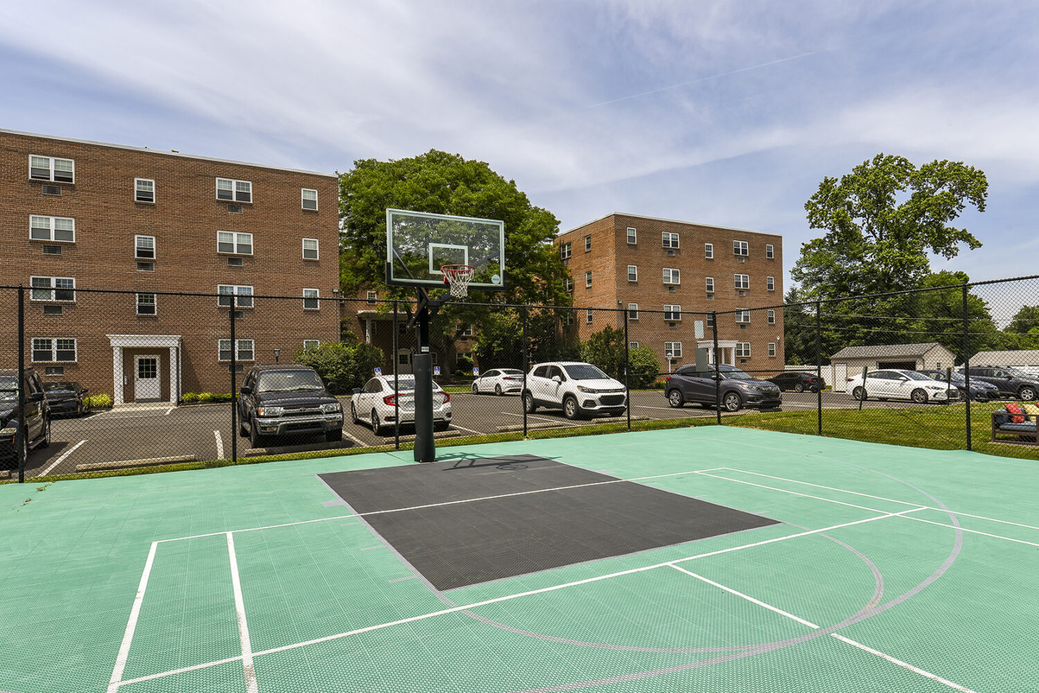 sports court to play tennis, basketball or soccer