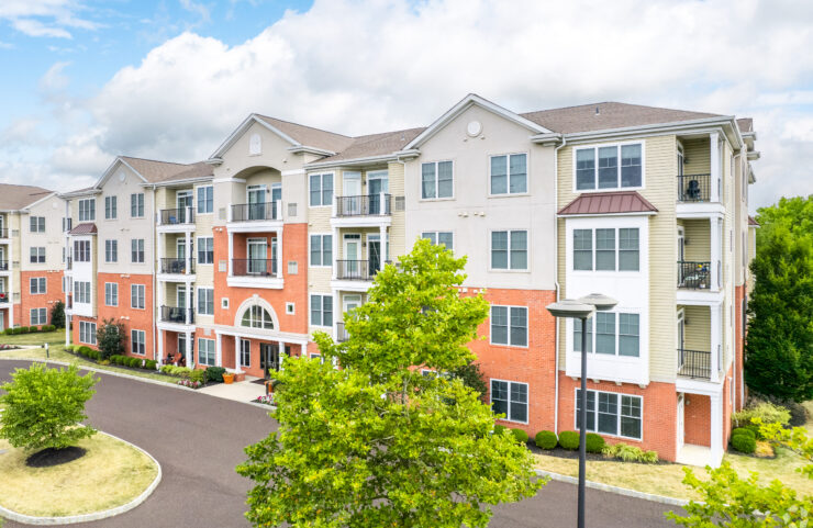 exterior shot of premiere apartments 