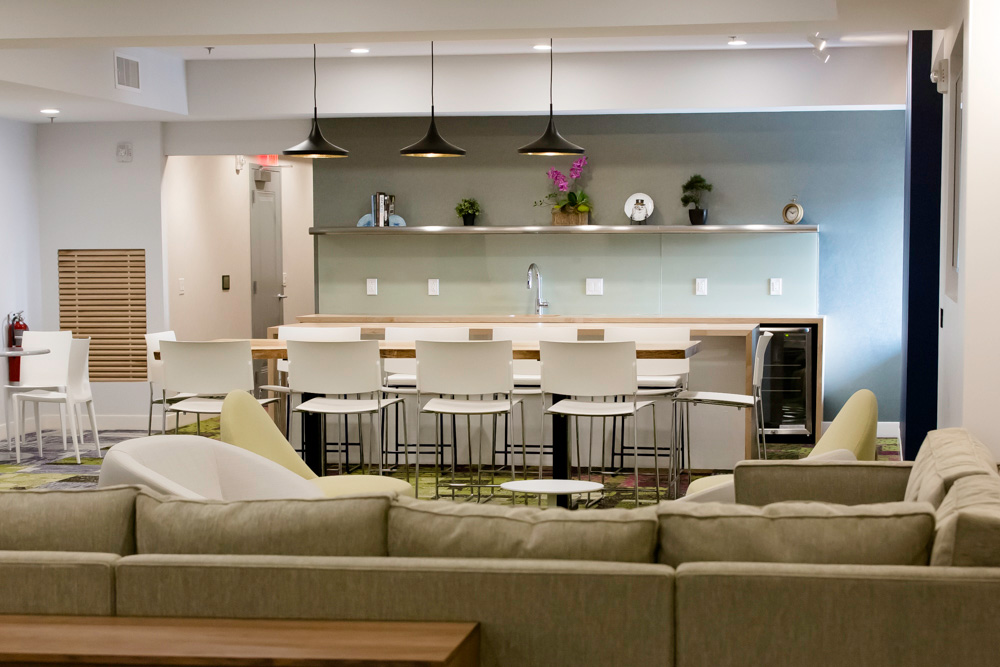 resident lounge with tons of seating options