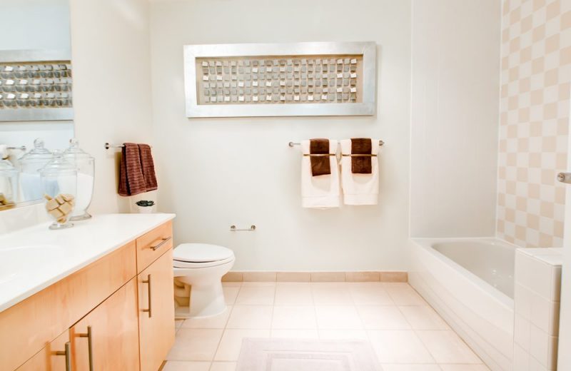 Oversized kitchens and bathrooms