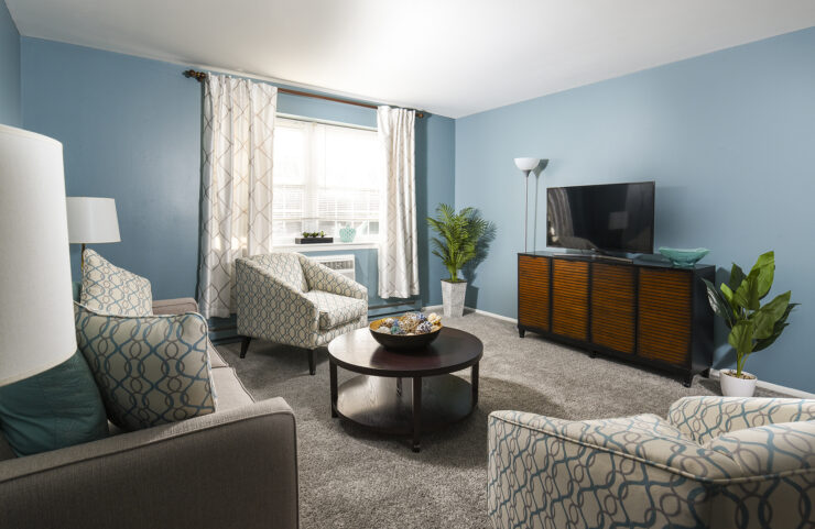 large living room in hatfield pa