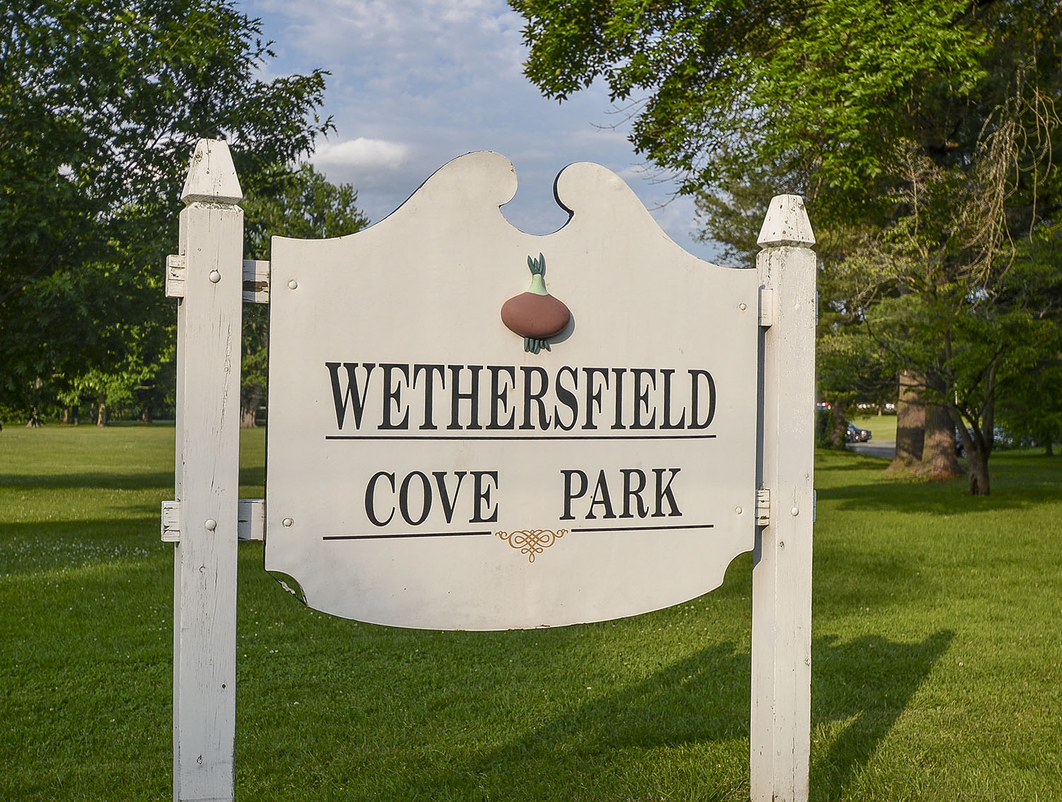 Nearby: Wethersfield Cove Park signage 