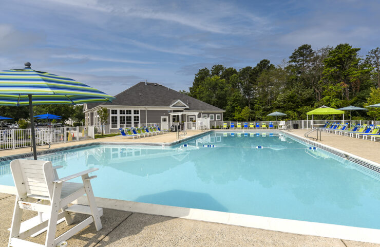 outdoor pool in mays landing