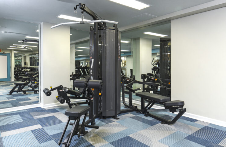 apartments with fitness center