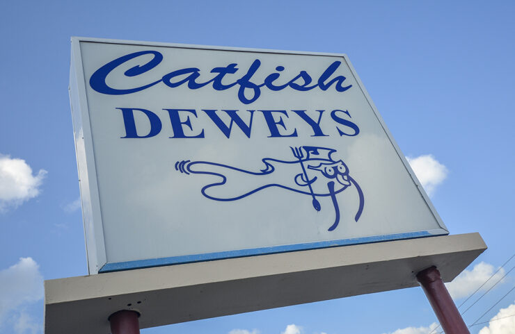 Nearby Seafood Restaurant Catfish Deweys