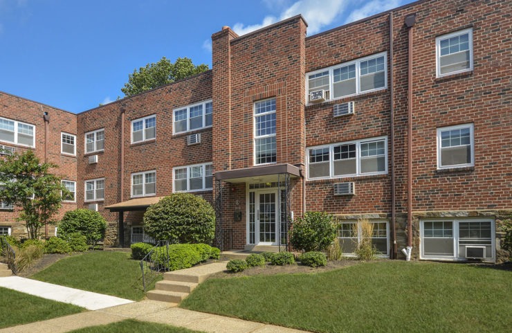 apartment entrance 
