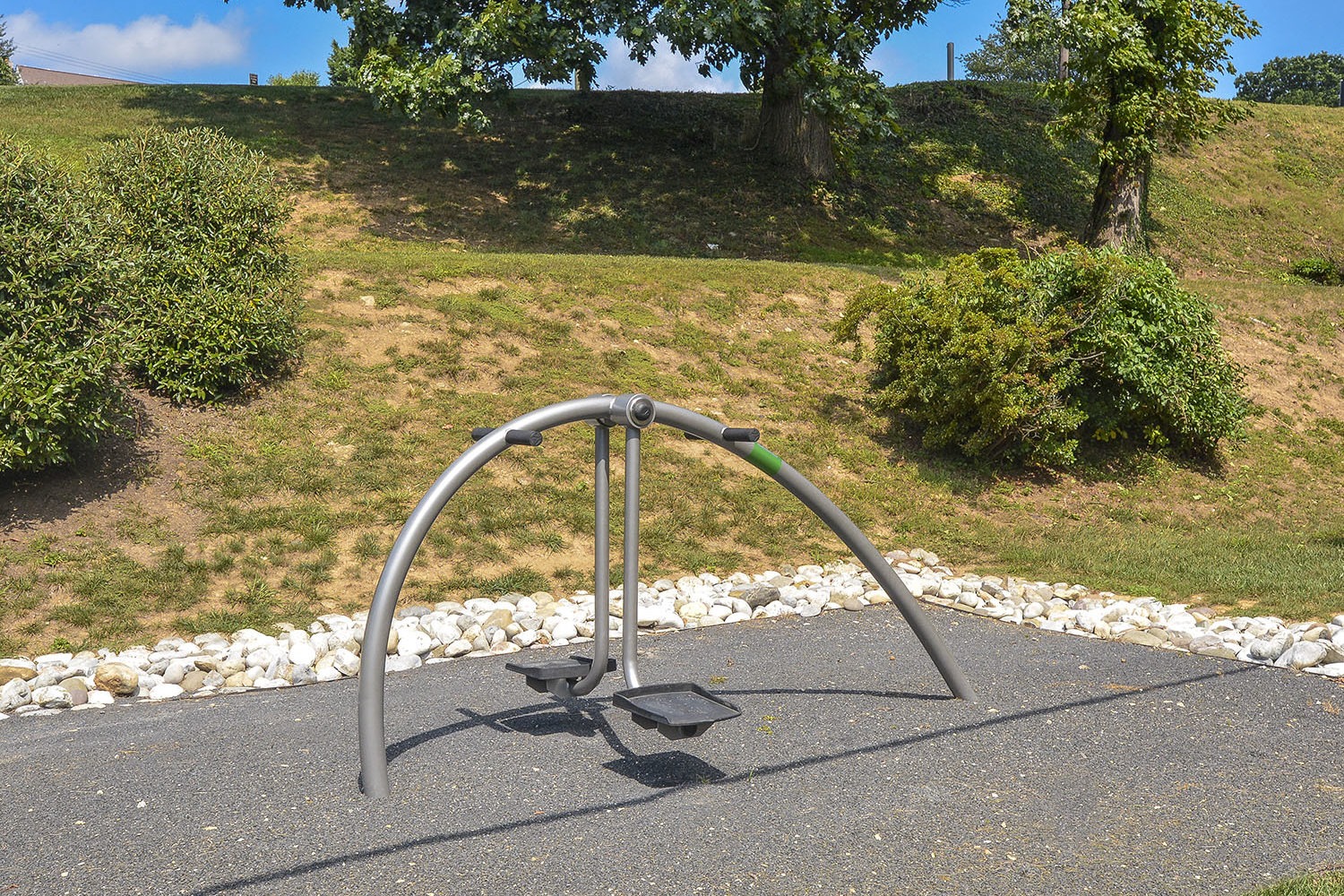 outdoor fitness trail 