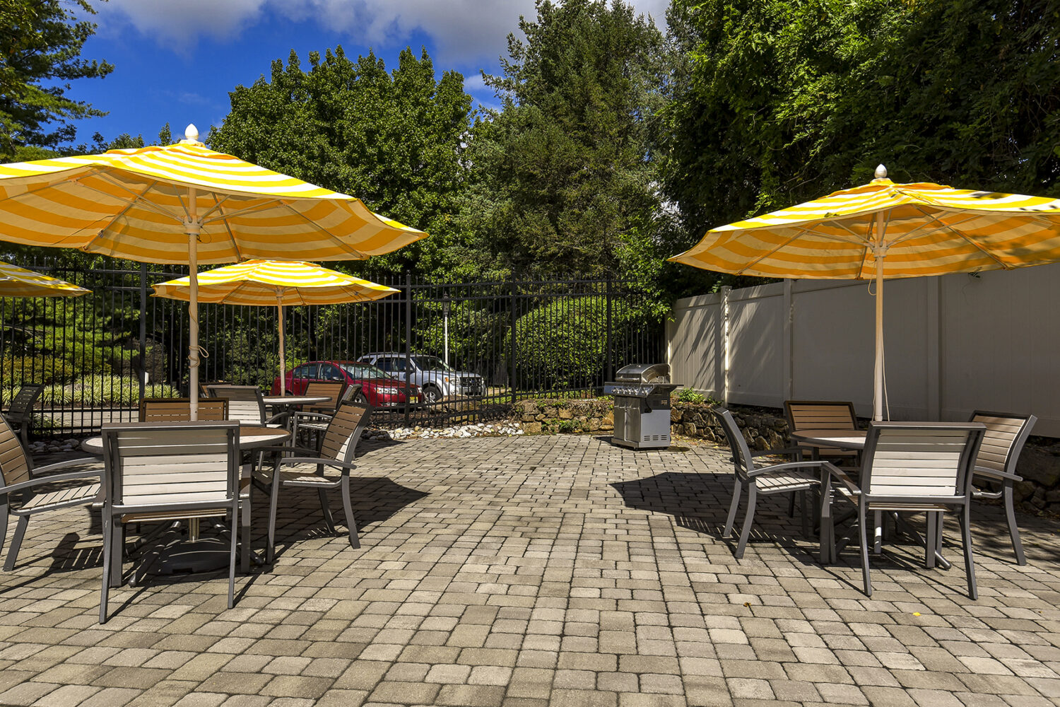 Pool With Patio Furniture