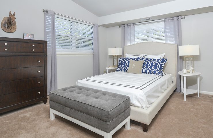bedroom with wall to wall carpet 