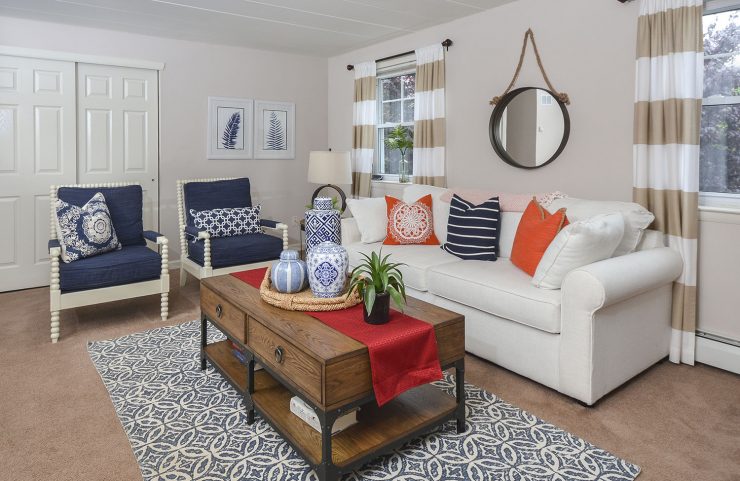Living room with wall to wall carpet 