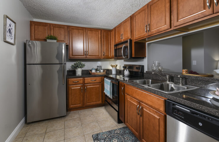 upgraded kitchens with microwave 