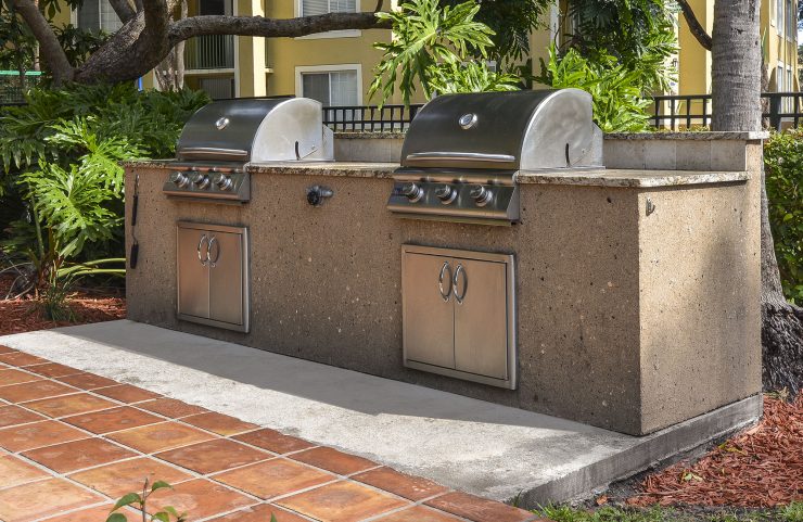 stainless steal gas grilling area 