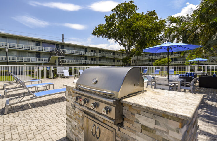 Poolside Grill