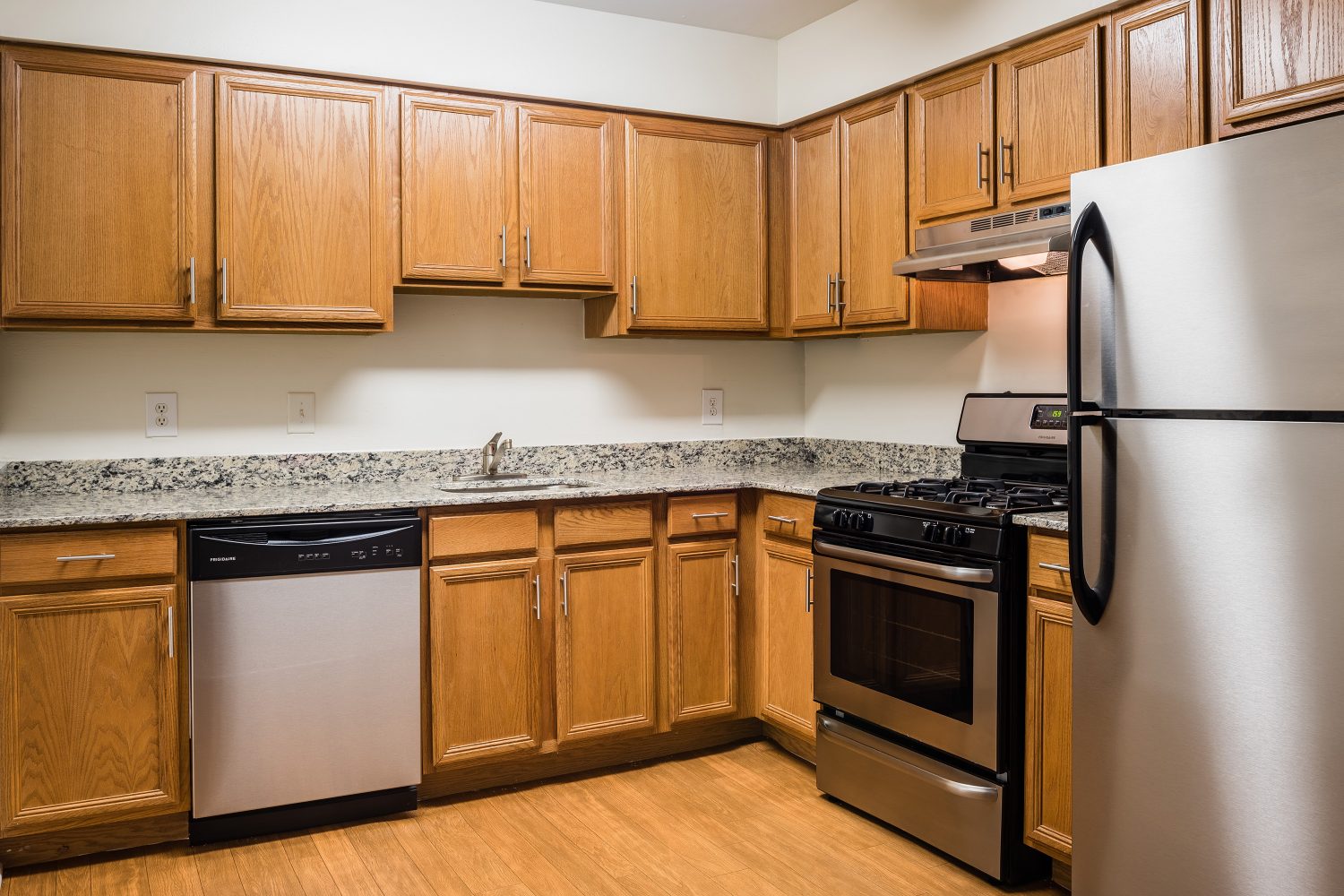 Mount Laurel Apartments Stirling Court Apartments