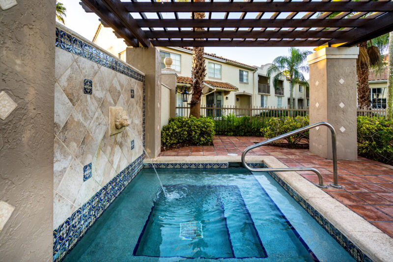 Spa / hot tub