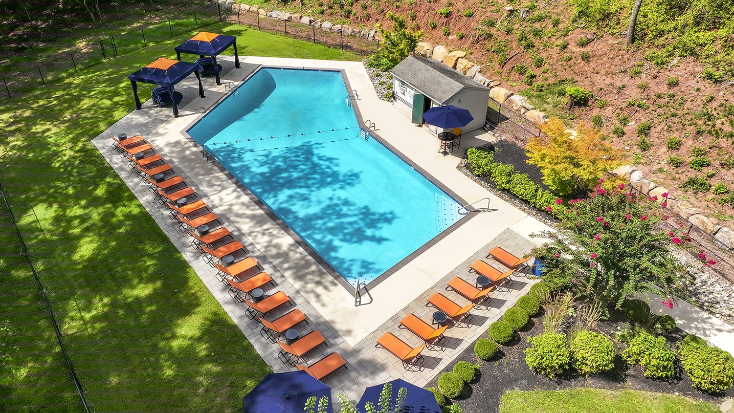 Pool With Patio Furniture 