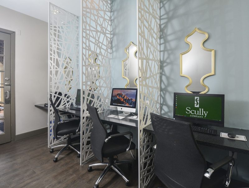 Internet lounge and business center