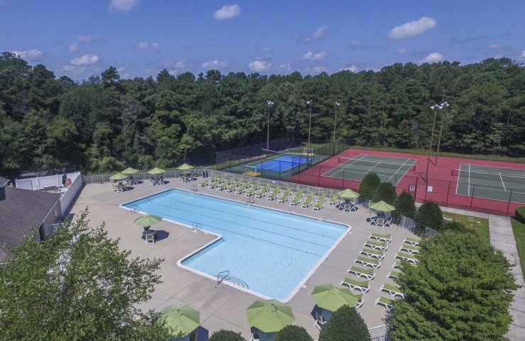 Pool, sundeck and tennis courts