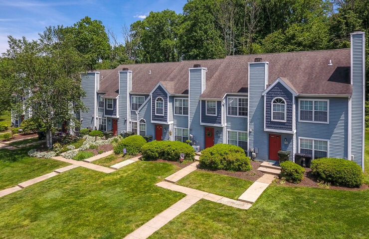 walkways leading to the townhomes private entrances