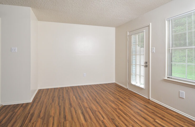 Eat-in Kitchen area with plank flooring 