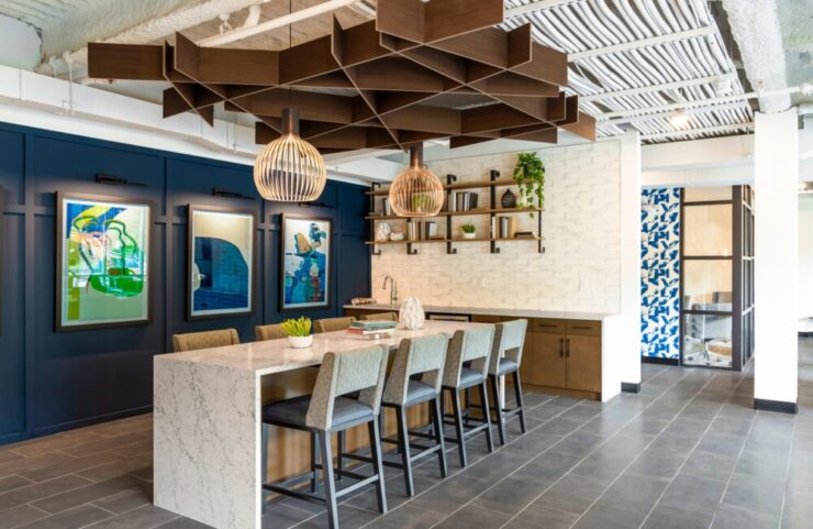 bar area in the clubroom