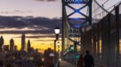 easily walk to the ben franklin bridge