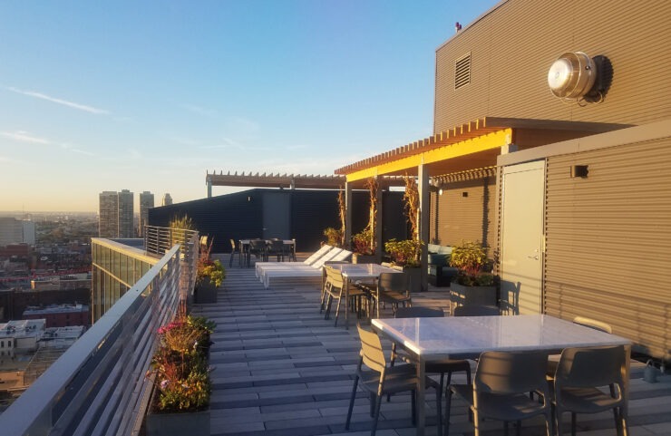 old city rental with rooftop terrace