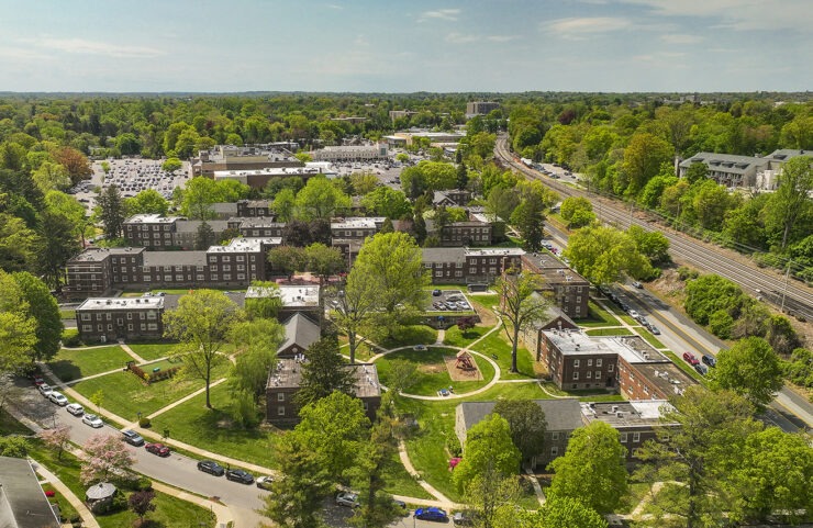 apartments in wynnewood pa