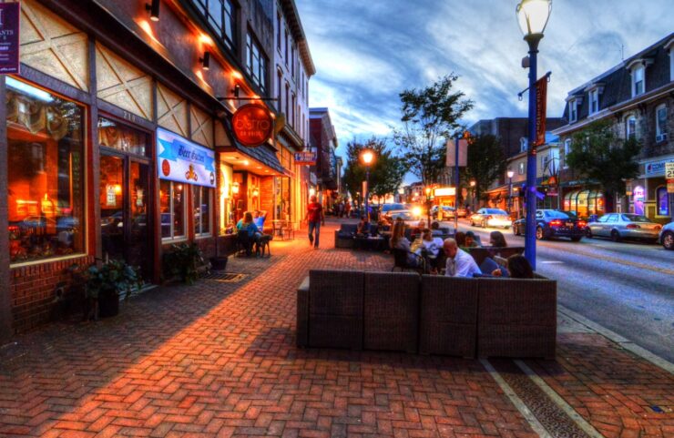 Variety of delicious local restaurants and vibrant nightspots