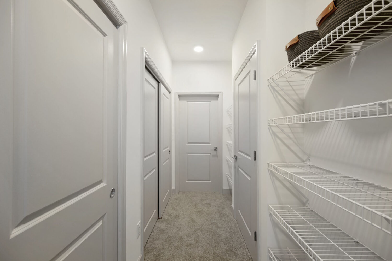 new haven apartment with pool