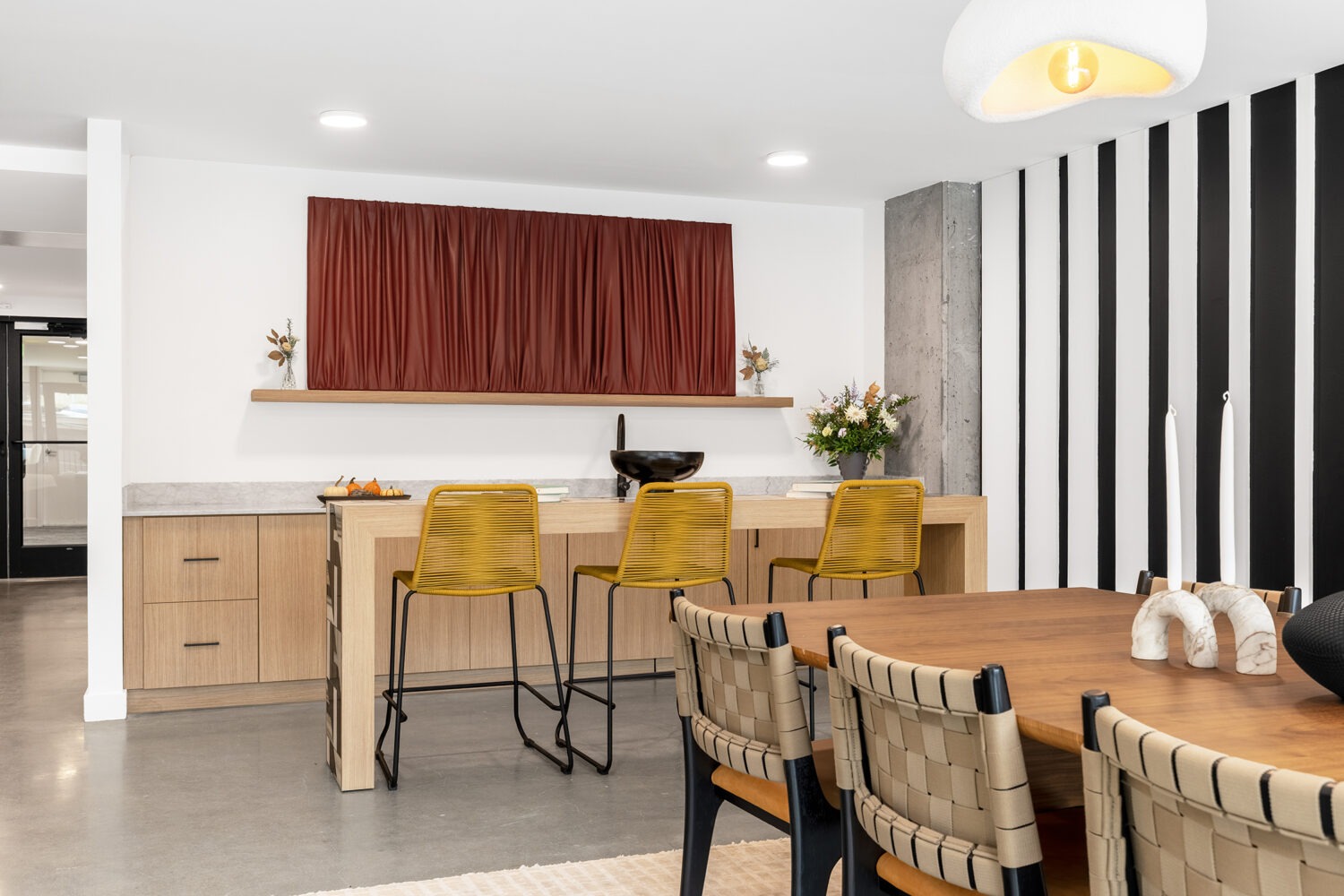 bar area in the resident lounge